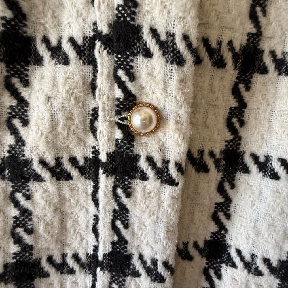 NWT Umgee Cream and Black Oversized Cardigan - Size Small - Picture 8 of 12
